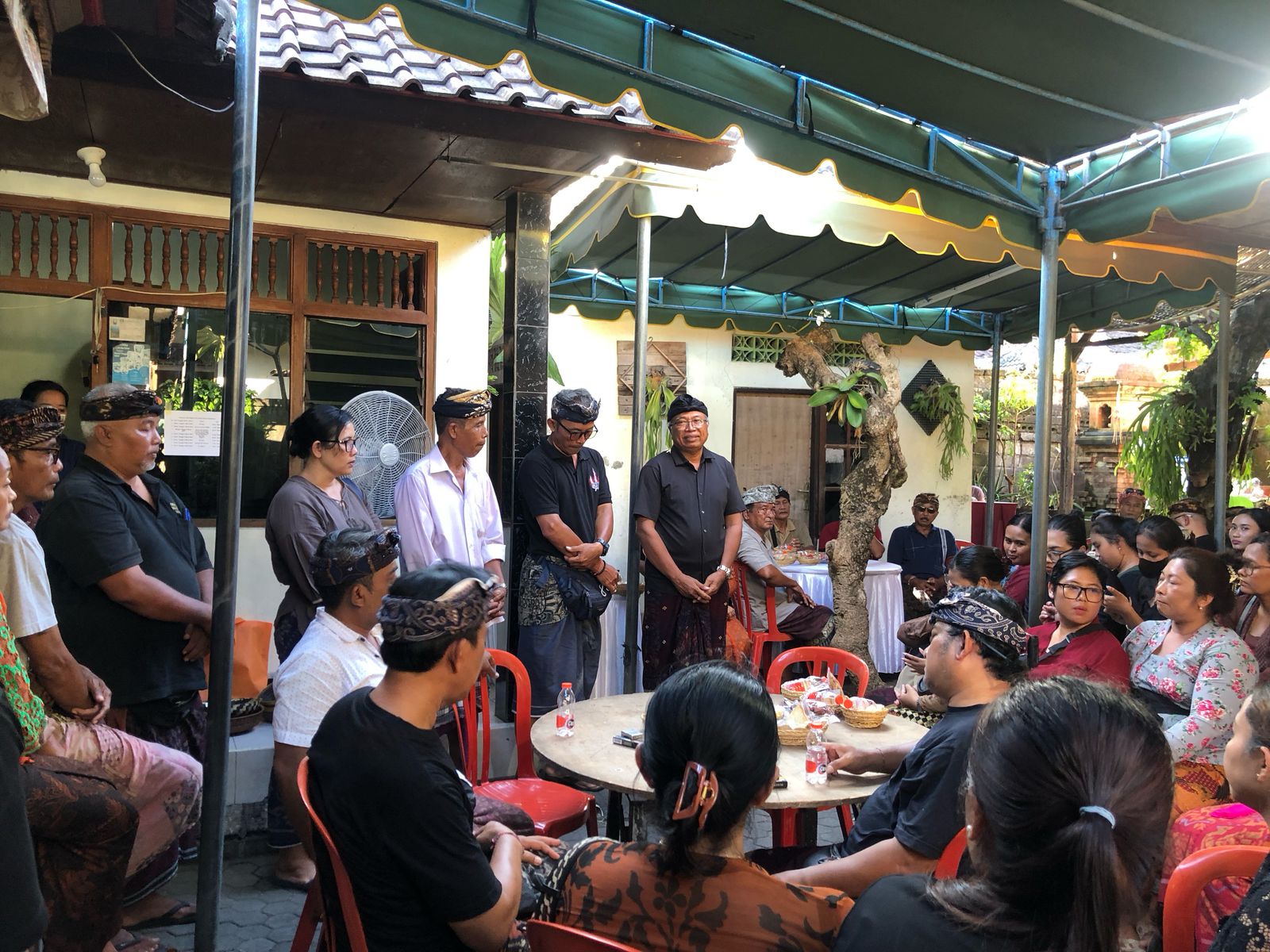 MELAYAT KERUMAH DUKA KEWILAYAHAN DANGINPEKEN