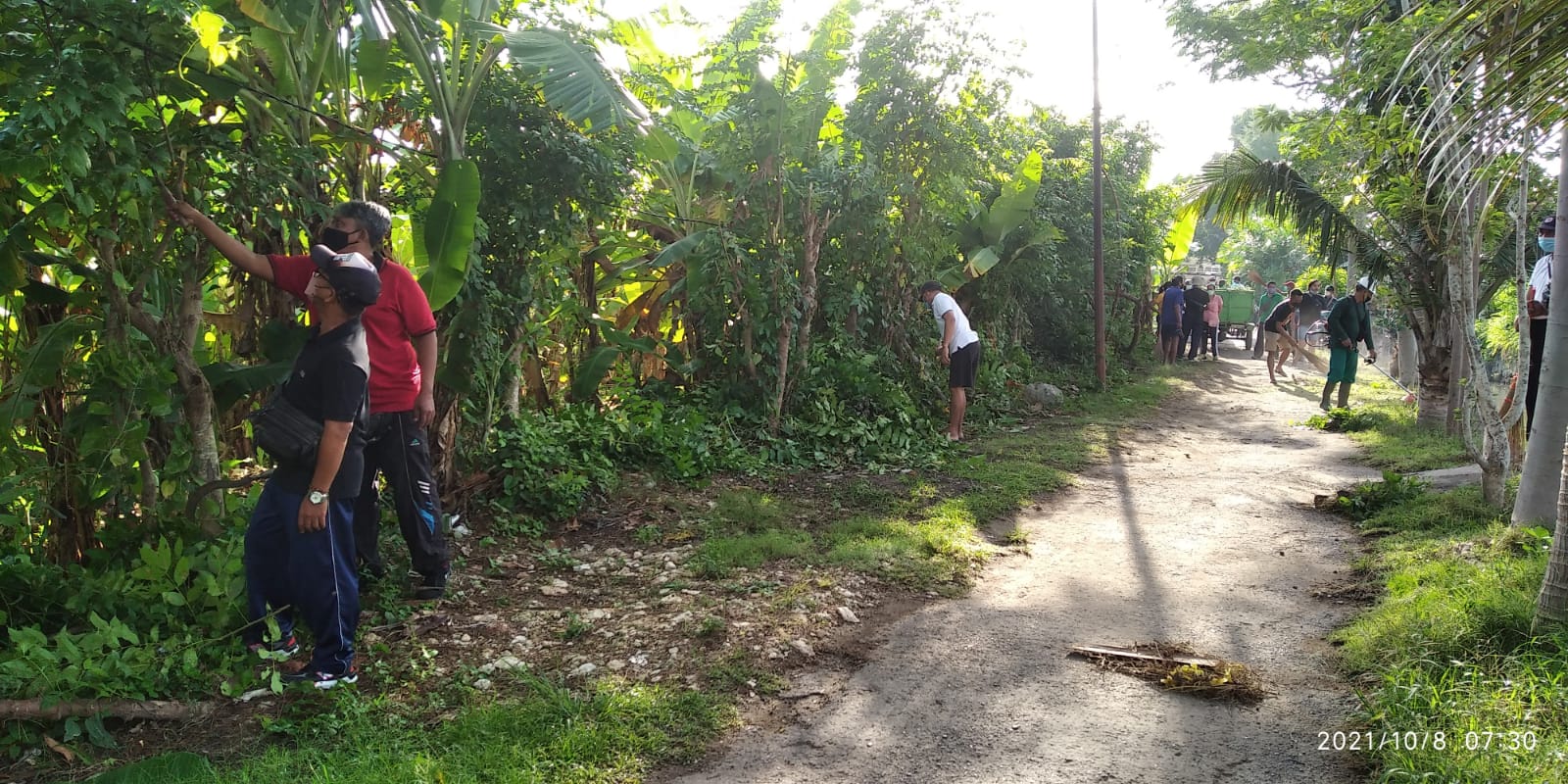 KEGIATAN JUMAT BERSIH DI DUSUN PEKANDELAN